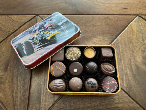 (image for) 12 Luxury Chocolates Racing Car Tin