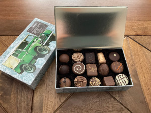 (image for) 15 Luxury Chocolates Land Rover Tin