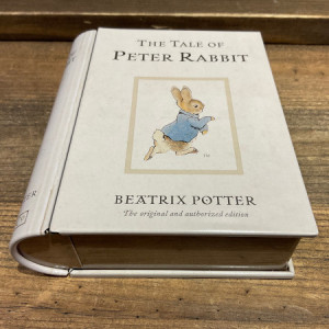 (image for) Peter Rabbit Book Tin