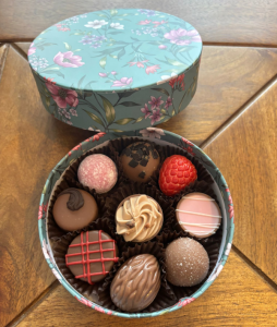 (image for) Small Teal Flower Keepsake Chocolate Box